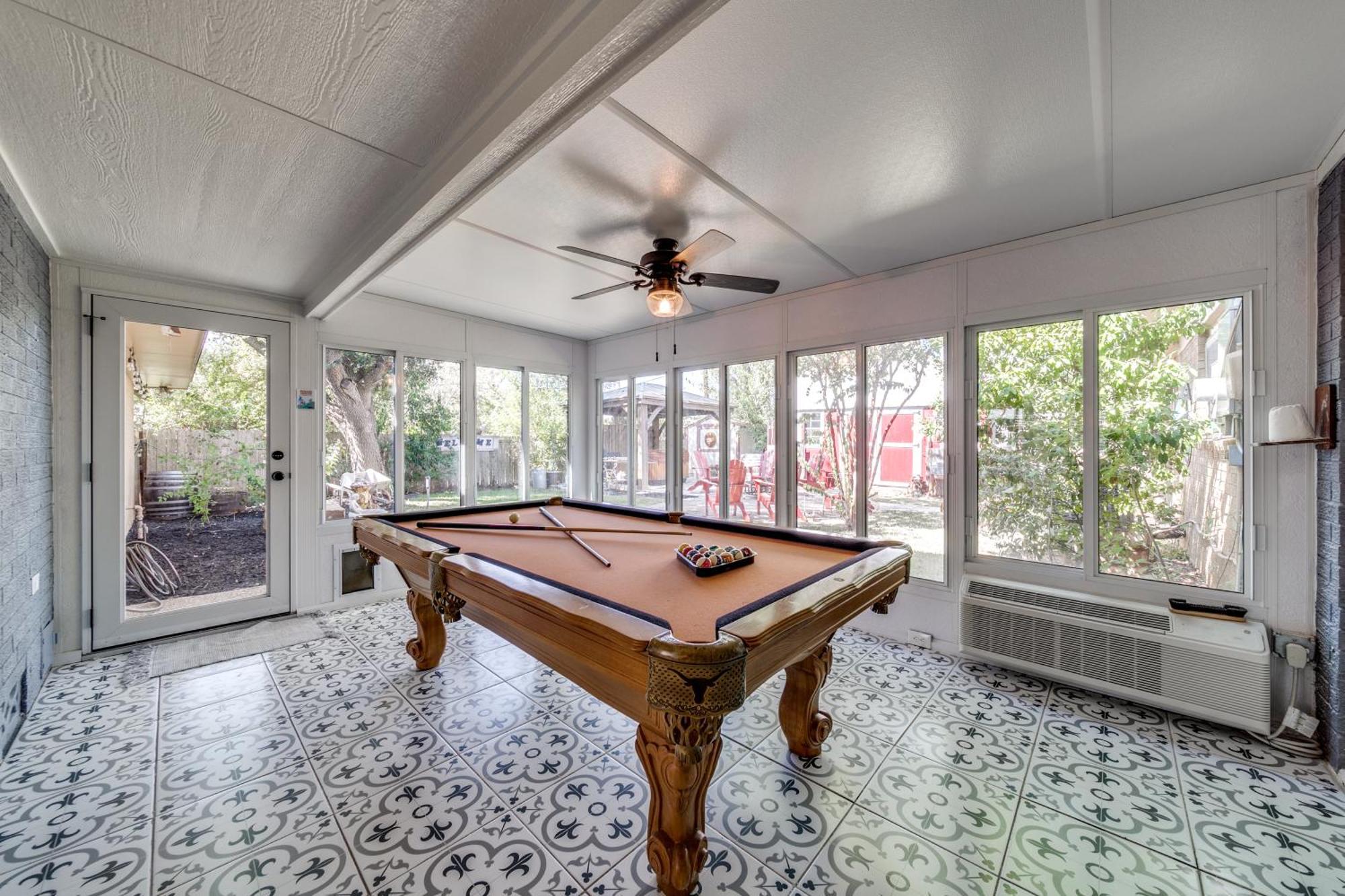 Charming Pet Friendly 4 Bdrm Home Mins To Main St And Wineries Fredericksburg Zewnętrze zdjęcie